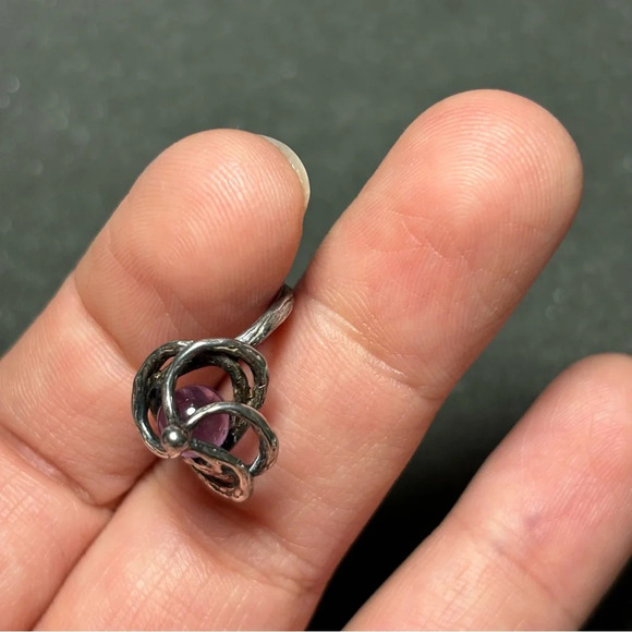 Sterling Silver 925 womens Ring Size 5.75 With Glass Purple Colored Bead Damaged - Picture 4 of 11